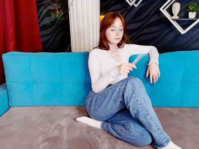 EvaHoward webcam