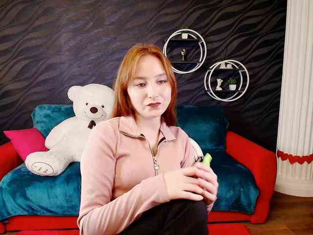 EvaHoward webcam