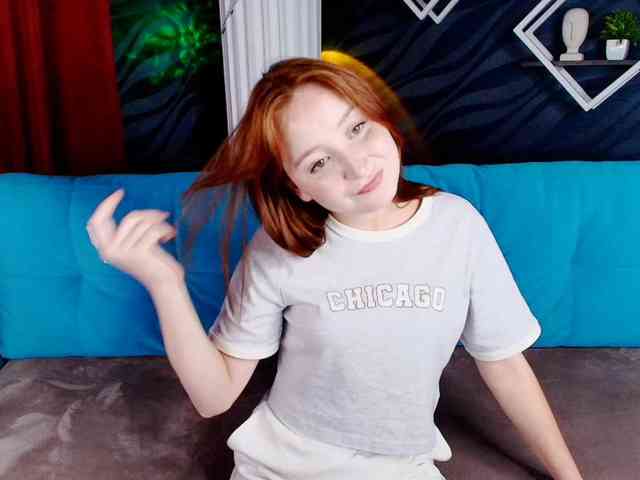 EvaHoward webcam