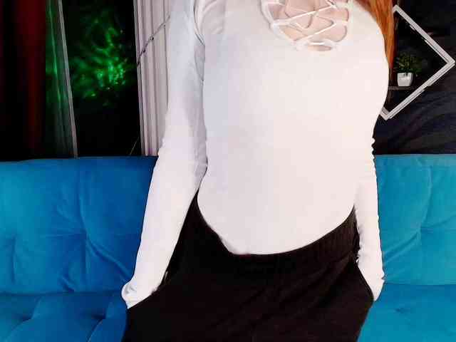 EvaHoward webcam