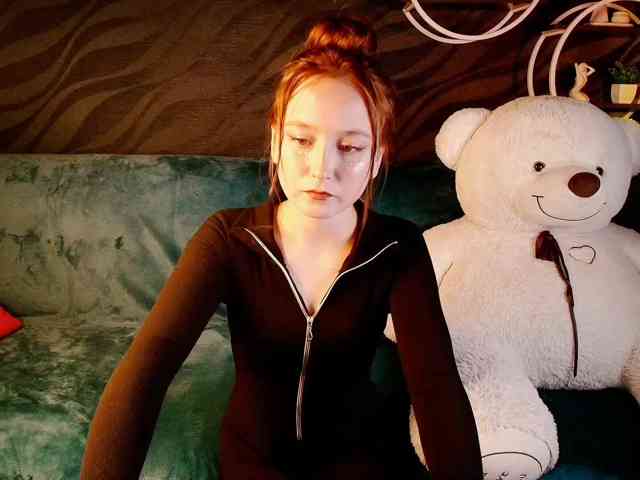 EvaHoward webcam