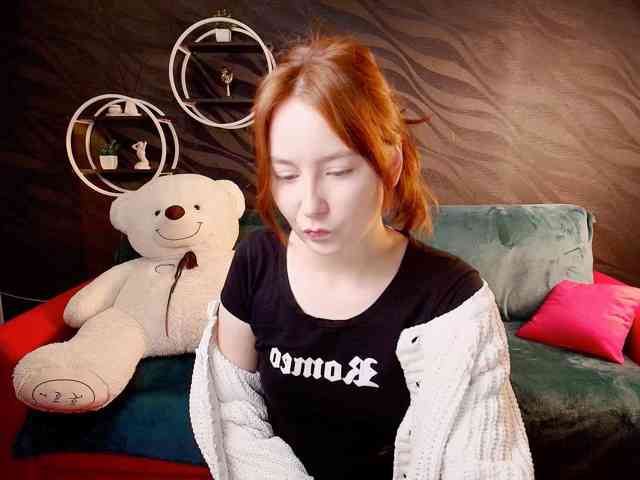 EvaHoward webcam