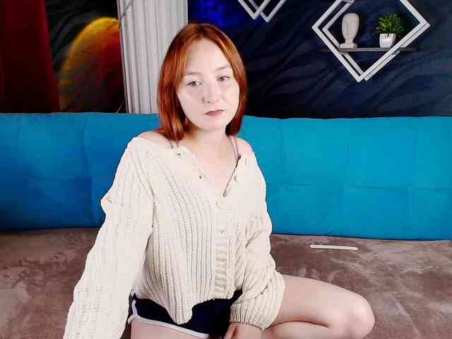 EvaHoward webcam