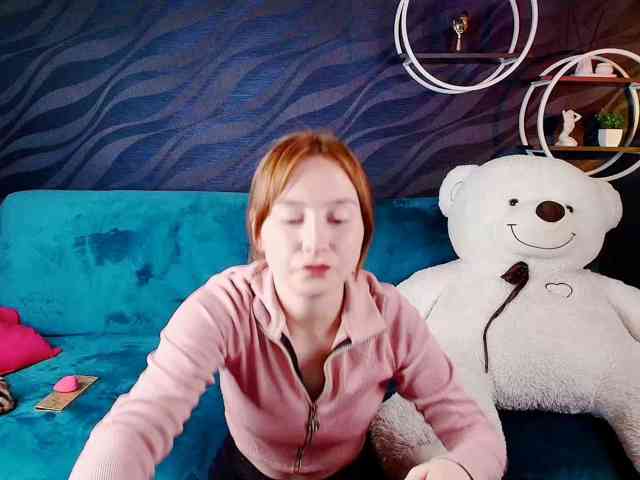 EvaHoward webcam
