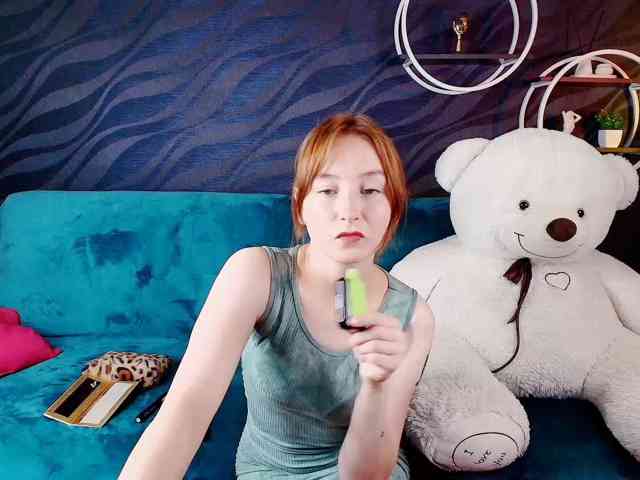 EvaHoward webcam