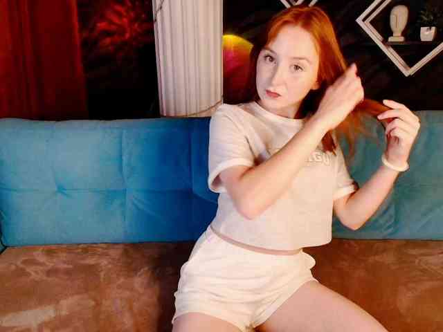 EvaHoward webcam