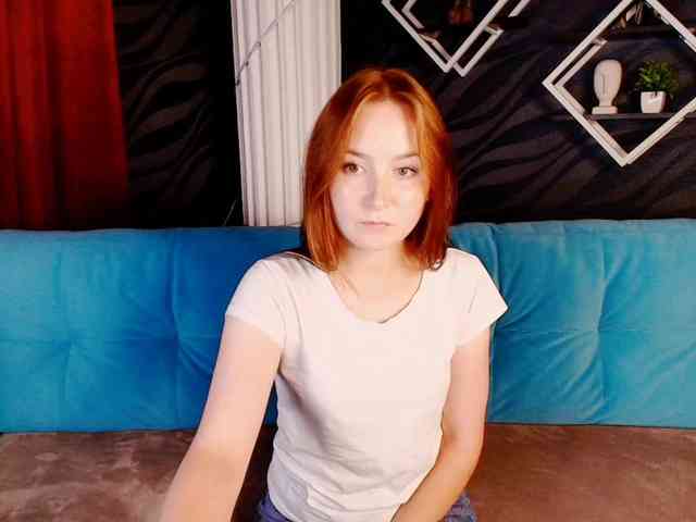 EvaHoward webcam