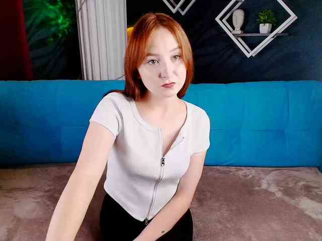 EvaHoward webcam