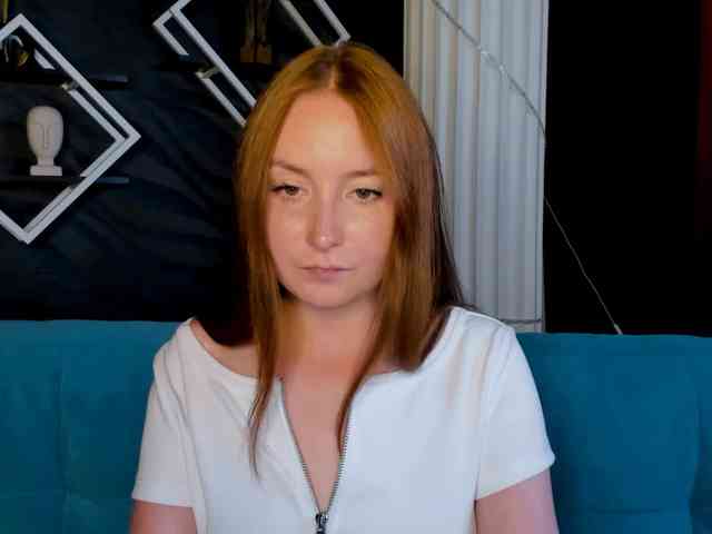 EvaHoward webcam