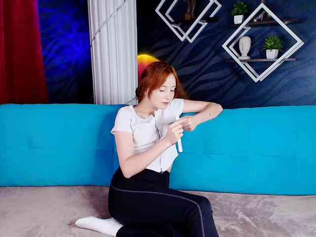 EvaHoward webcam