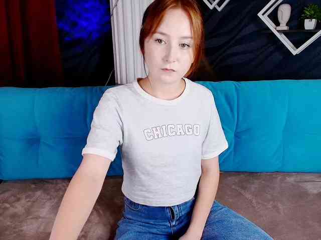 EvaHoward webcam