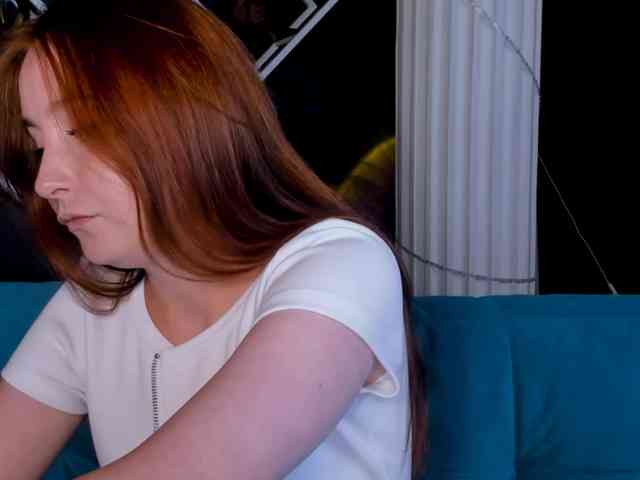 EvaHoward webcam