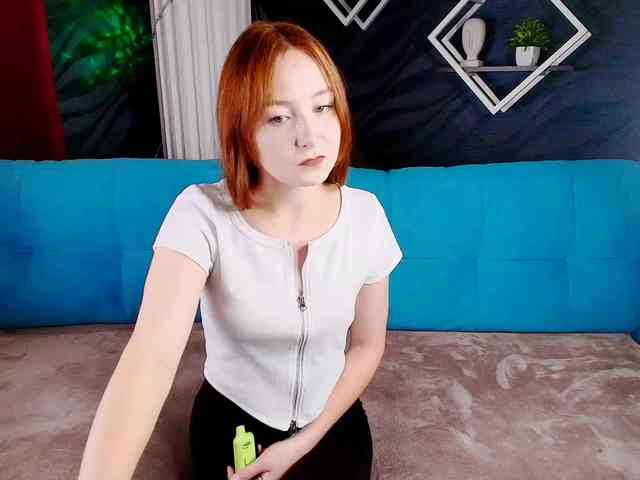 EvaHoward webcam