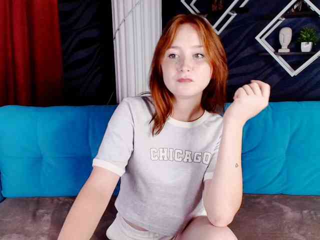 EvaHoward webcam