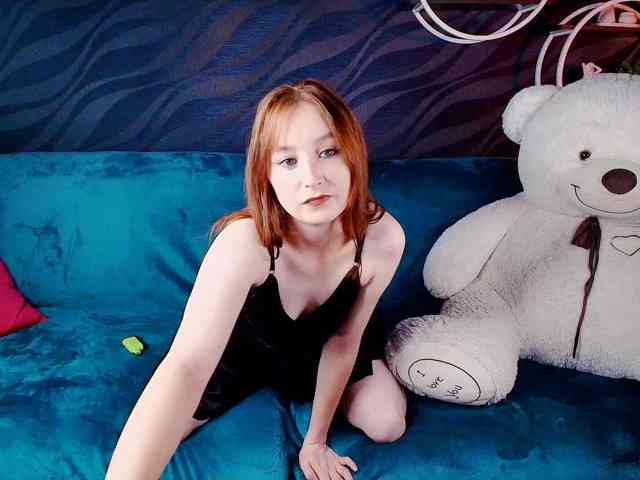 EvaHoward webcam