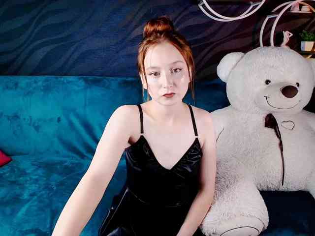 EvaHoward webcam
