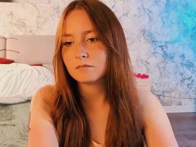 EvaHoward Live Webcam on BongaCams