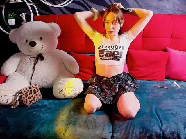 EvaHoward webcam