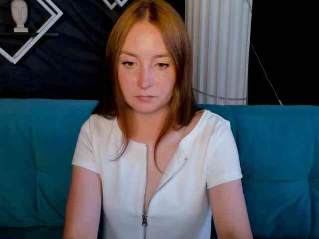 EvaHoward webcam