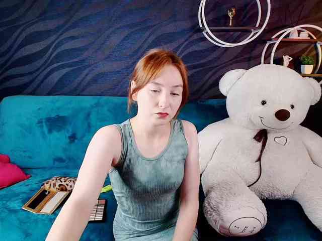 EvaHoward webcam
