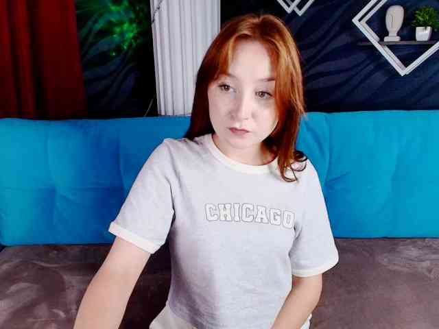 EvaHoward webcam