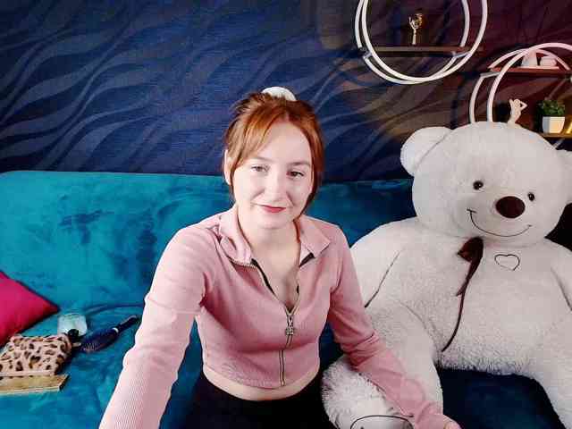 EvaHoward webcam