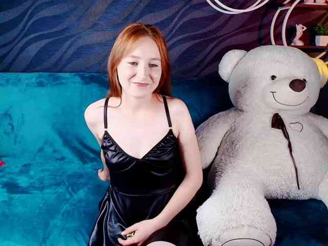 EvaHoward webcam