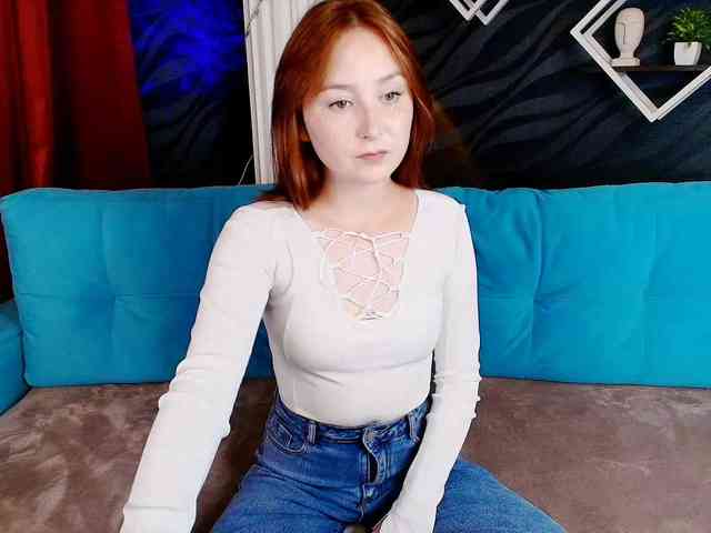 EvaHoward webcam