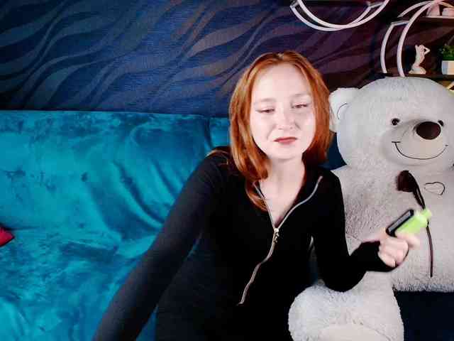 EvaHoward webcam