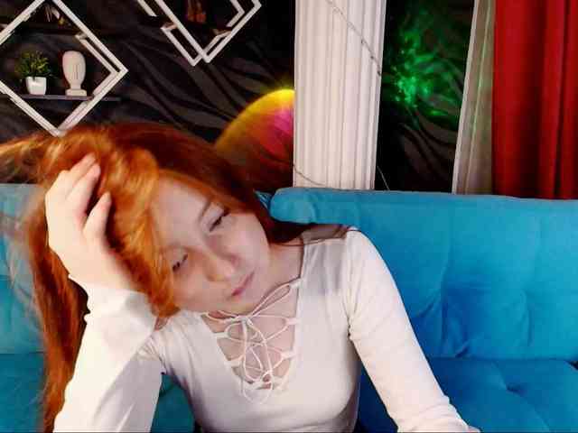 EvaHoward webcam