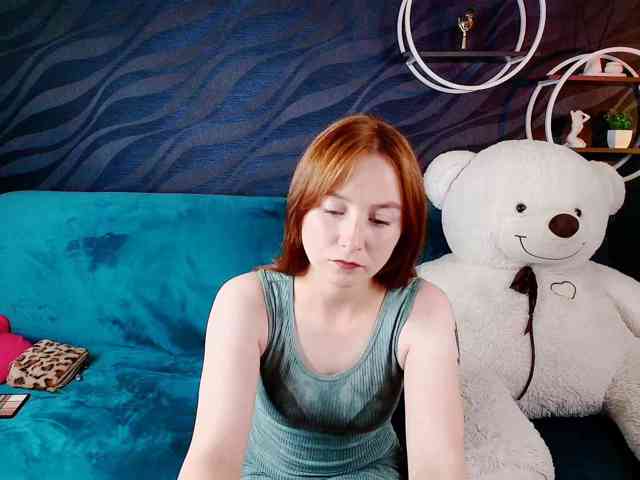 EvaHoward webcam