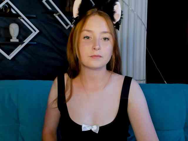 EvaHoward webcam