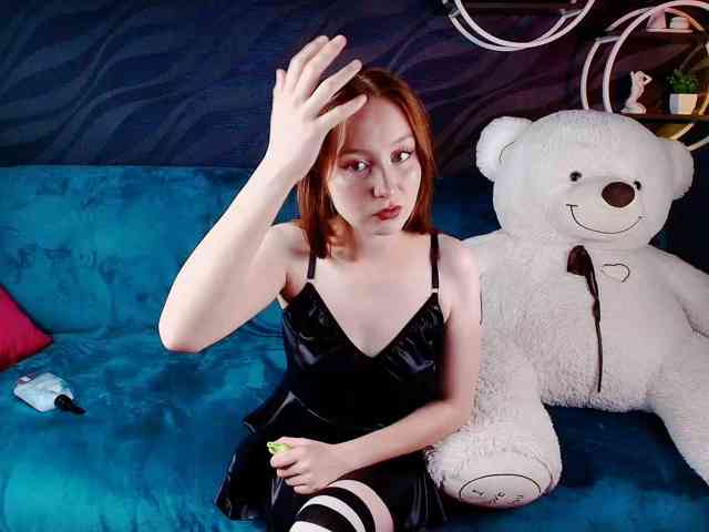 EvaHoward webcam