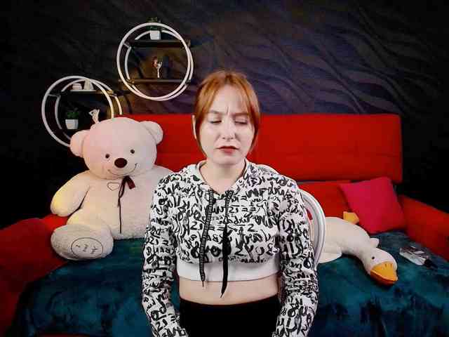 EvaHoward webcam