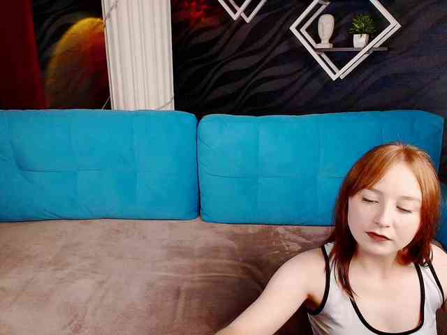 EvaHoward webcam