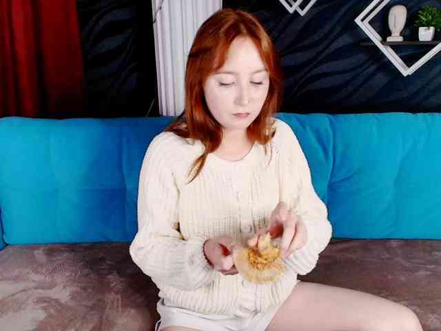 EvaHoward webcam