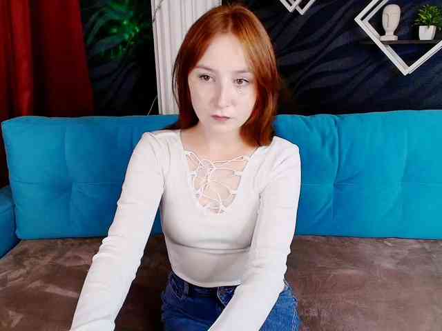 EvaHoward webcam