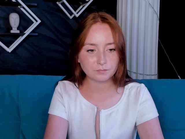 EvaHoward webcam