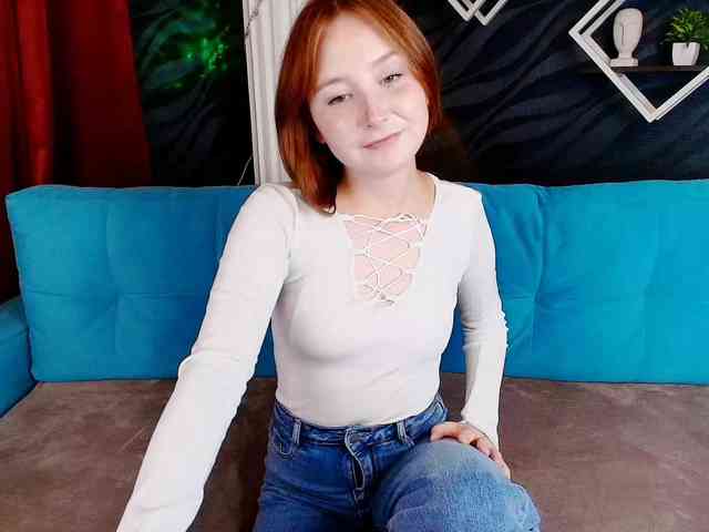 EvaHoward webcam