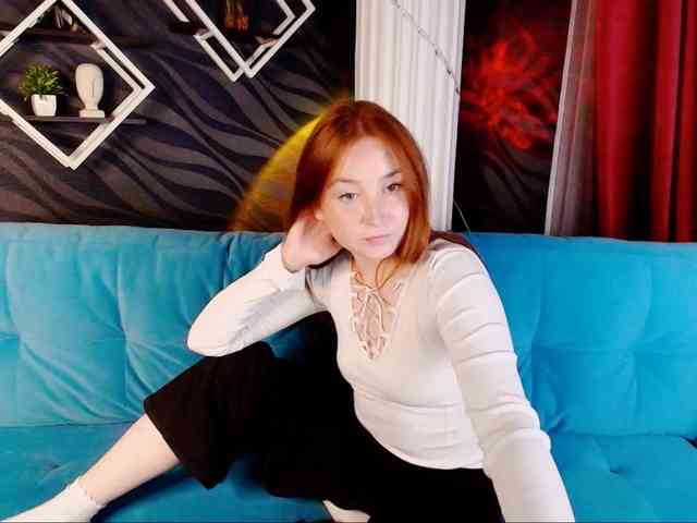 EvaHoward webcam