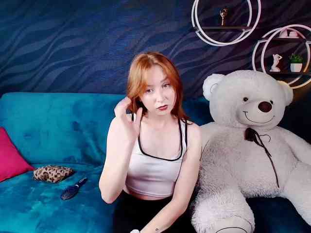 EvaHoward webcam