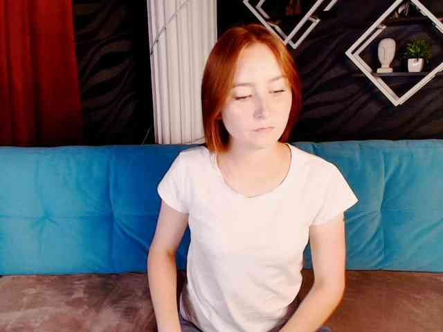EvaHoward webcam
