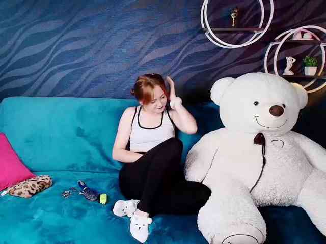 EvaHoward webcam