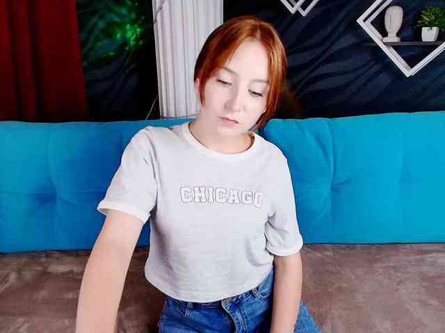 EvaHoward webcam