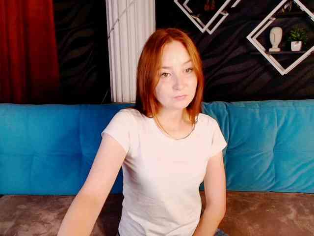 EvaHoward webcam
