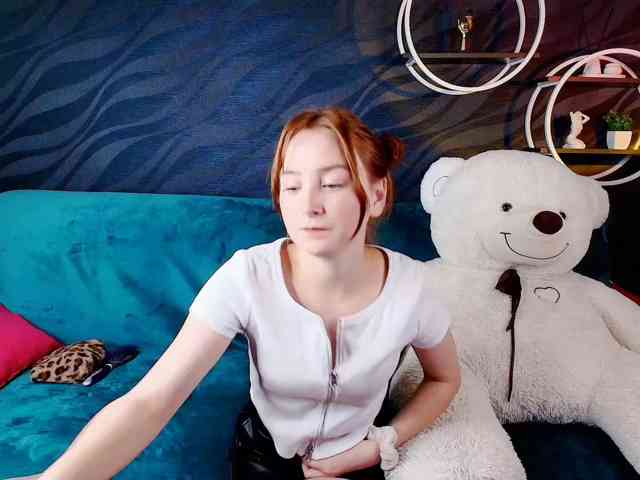 EvaHoward webcam