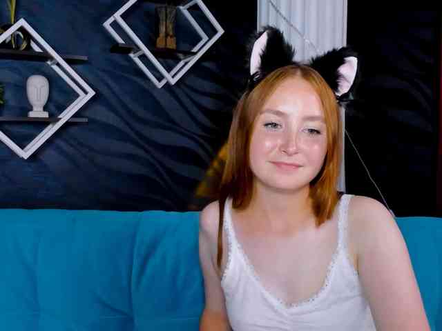 EvaHoward webcam