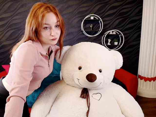 EvaHoward webcam