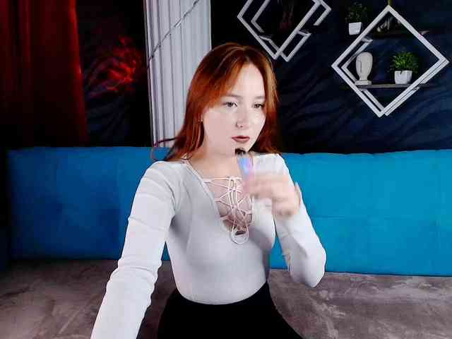 EvaHoward webcam