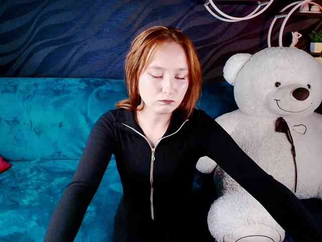 EvaHoward webcam